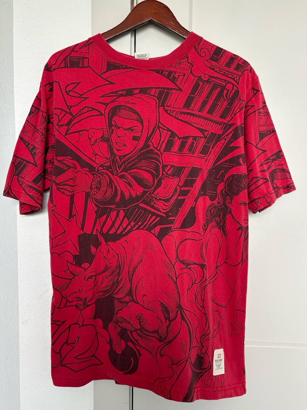 VINTAGE Y2K ECKO UNLTD RED COMIC SERIES GRAPHIC SHORT SLEEVE TSHIRT MENS XL